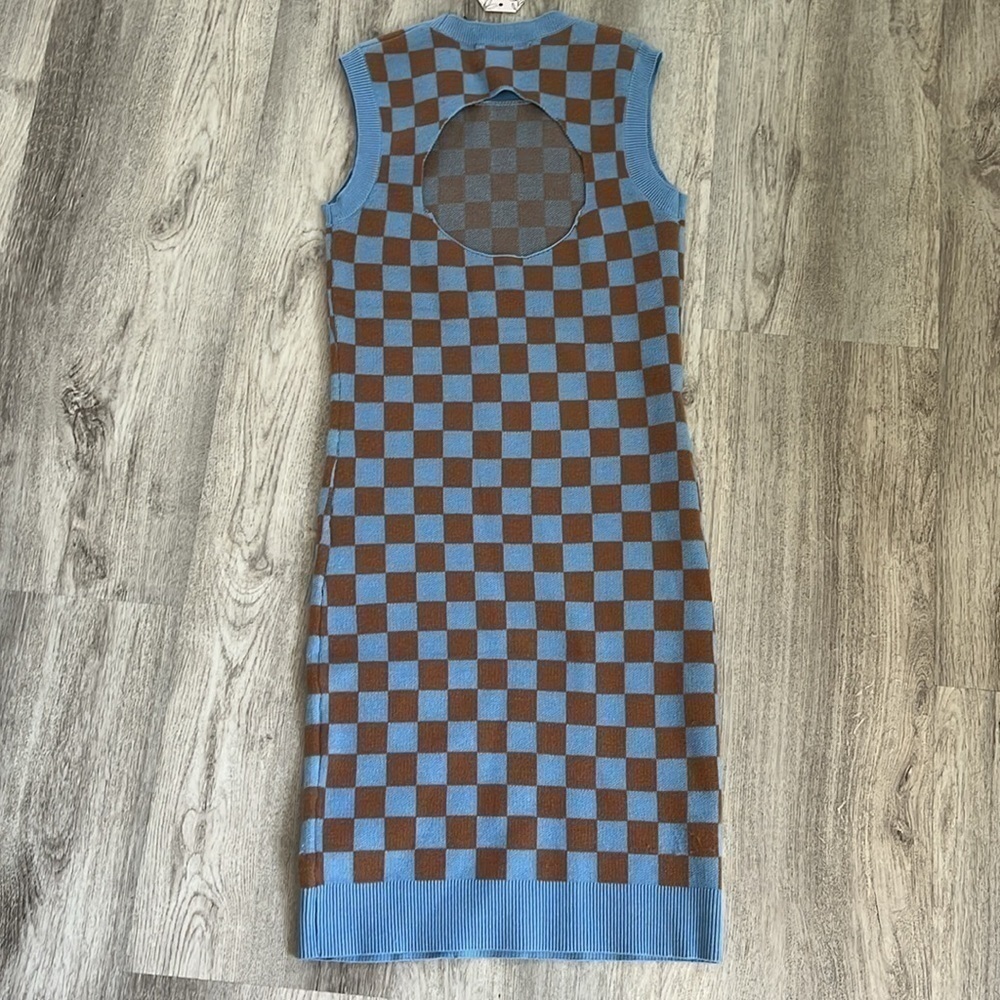 NWT checkered retro vibe knit dress - Picture 2 of 7